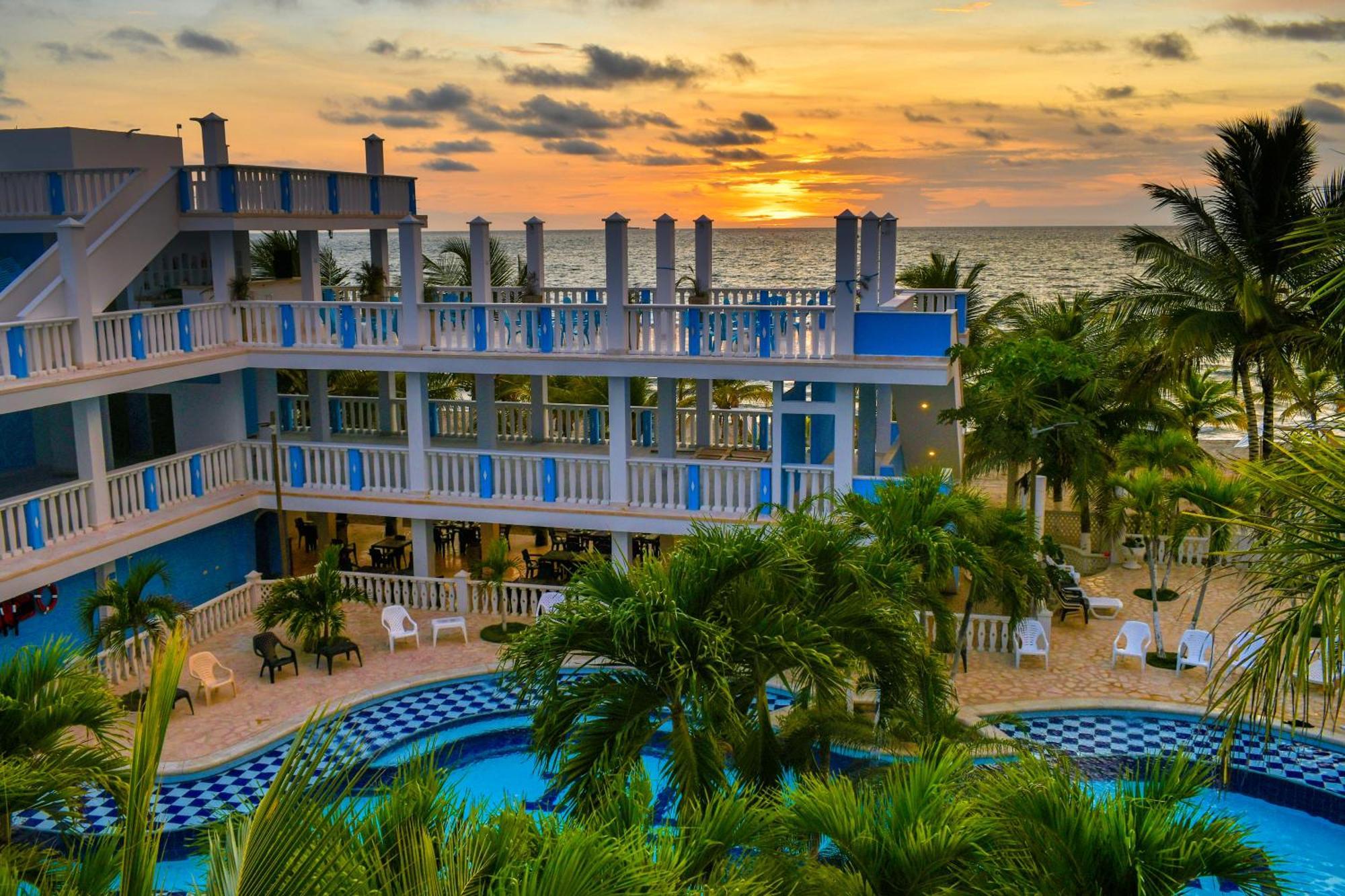 Hotel Isla Magica Coveñas Zewnętrze zdjęcie